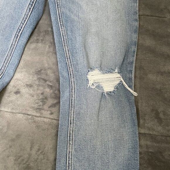 Women ReDone 90s Worn Blue Destroy High Rise Ankle Crop Slim Fit Size 6 - Picture 8 of 16